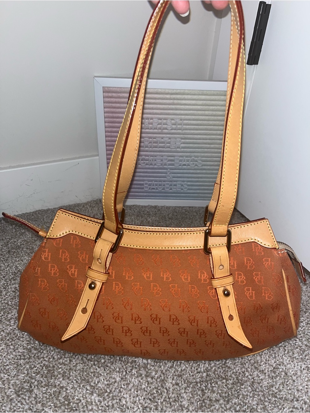 Beautiful Dooney & Bourke Canvas & Leather Shoulder Bag - Picture 9 of 9